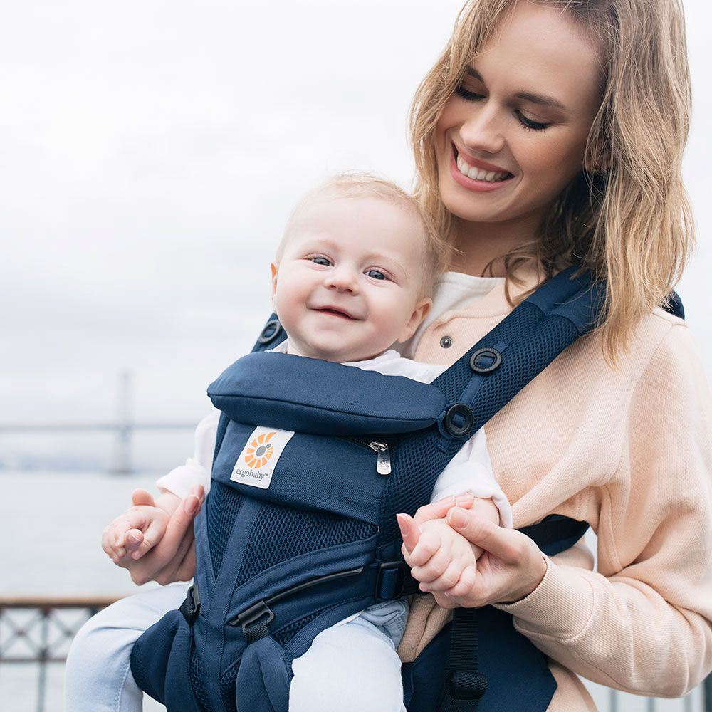 Porte Bébé - BreathBabyBag™ - Bleu Marine - Le cocon des bébés